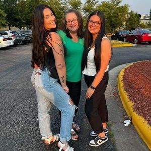 Meet your Posher, Dawnmarie